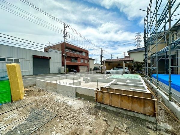 八潮市鶴ケ曽根　新築一戸建て　5期3号棟