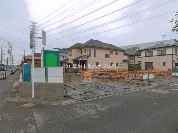 八潮市鶴ケ曽根　新築一戸建て　5期3号棟