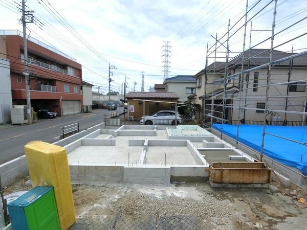 八潮市鶴ケ曽根　新築一戸建て　5期3号棟