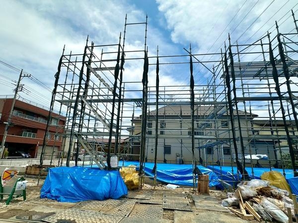 八潮市鶴ケ曽根　新築一戸建て　5期2号棟