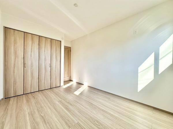 草加市小山1丁目　新築一戸建て