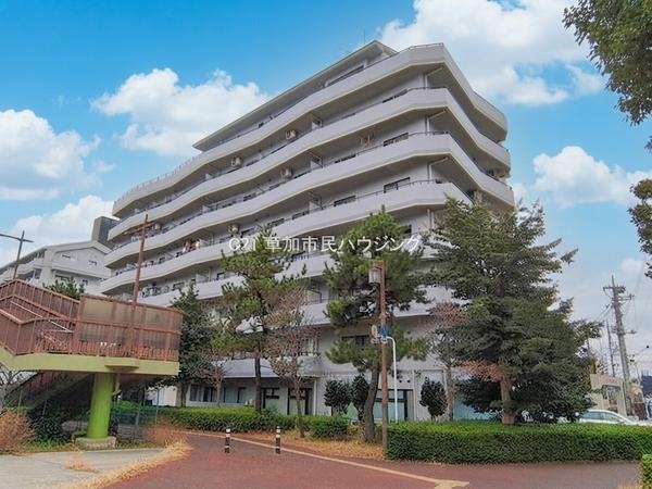 ヴィーヴル草加旭町