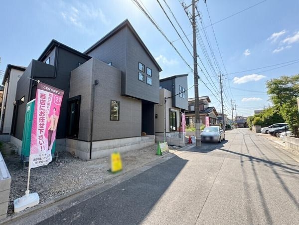八潮市鶴ケ曽根　新築一戸建て　8期2号棟
