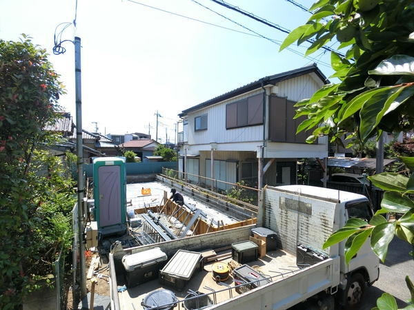 草加市長栄2丁目　新築一戸建て