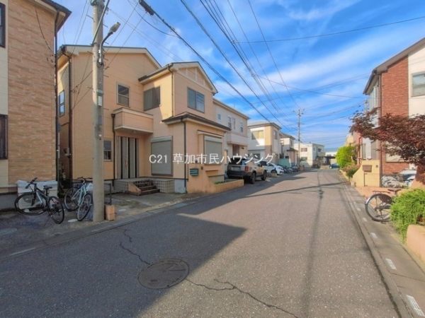 草加市青柳2丁目　中古一戸建て