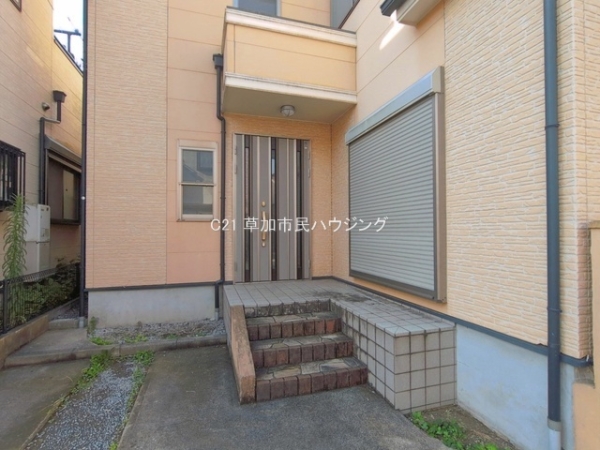 草加市青柳２丁目の中古一戸建て
