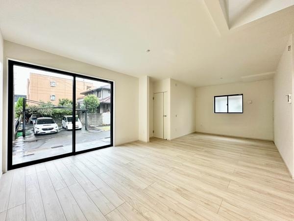 草加市西町　新築一戸建て　13期