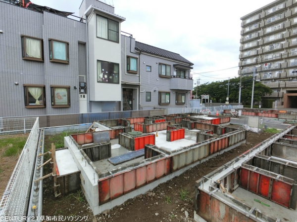 草加市西町　新築一戸建て　B号棟