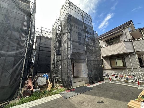 草加市西町　新築一戸建て　B号棟