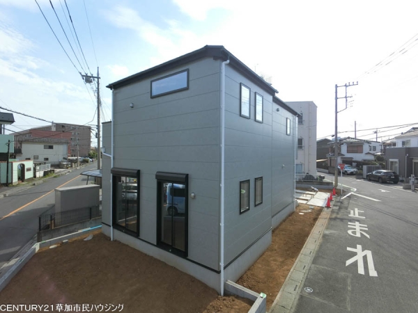 草加市弁天2丁目　新築一戸建て　1期