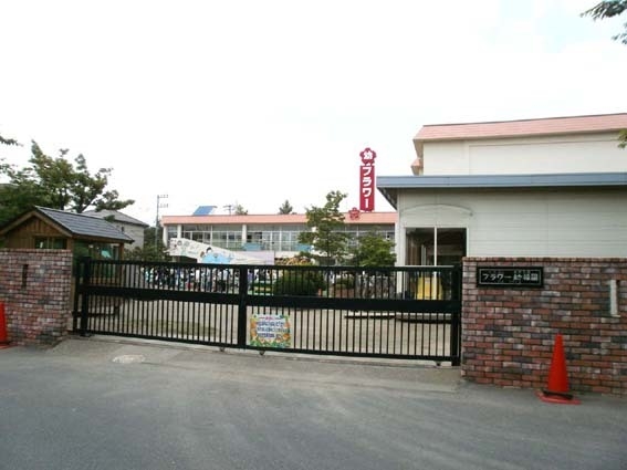草加市苗塚町　新築一戸建て　A号棟(フラワー幼稚園)