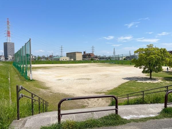 草加市柳島町の中古一戸建て(柳島グラウンド)