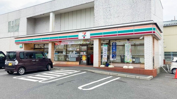 草加市青柳３丁目の中古一戸建て(セブンイレブン草加青柳2丁目店)
