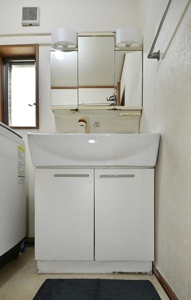 草加市青柳３丁目の中古一戸建て