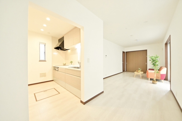 草加市西町の中古一戸建て