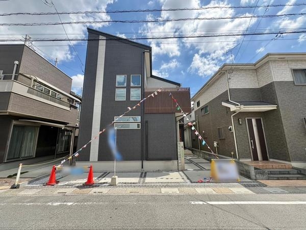 草加市青柳7丁目　中古一戸建て