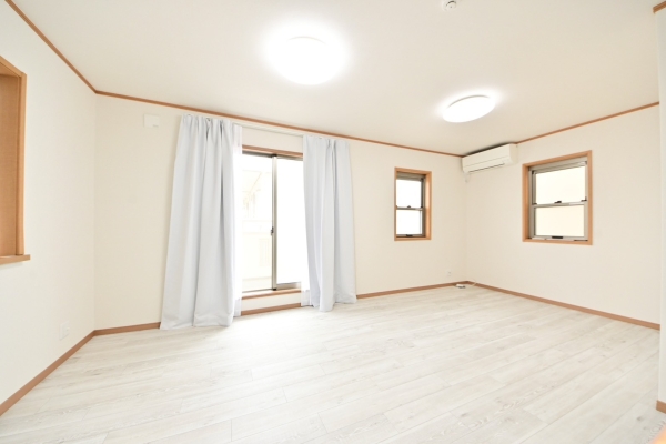 草加市草加５丁目の中古一戸建て