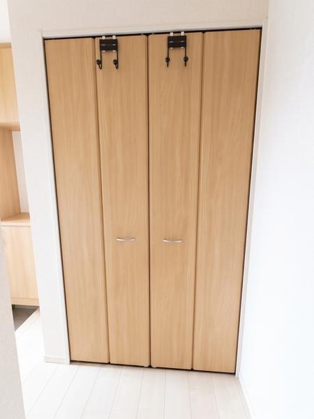 草加市稲荷４丁目の中古一戸建て