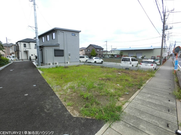 草加市八幡町　新築一戸建て　14期