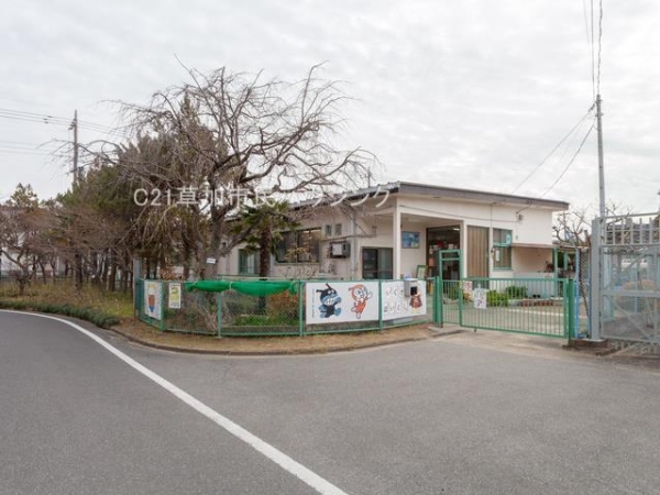 八潮伊草団地8号棟(伊草保育所)