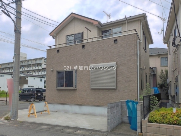 草加市瀬崎5丁目　中古一戸建て