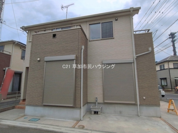 草加市瀬崎5丁目　中古一戸建て