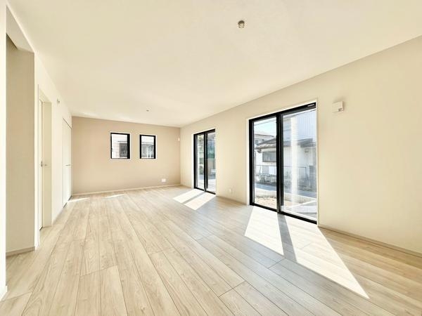 草加市新里町　新築一戸建て　1期