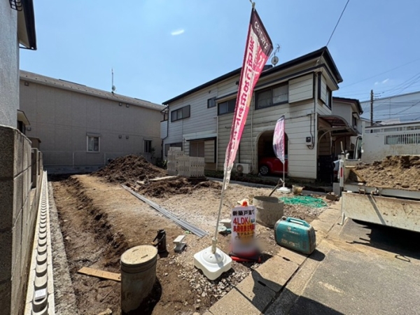草加市弁天２丁目　新築一戸建て