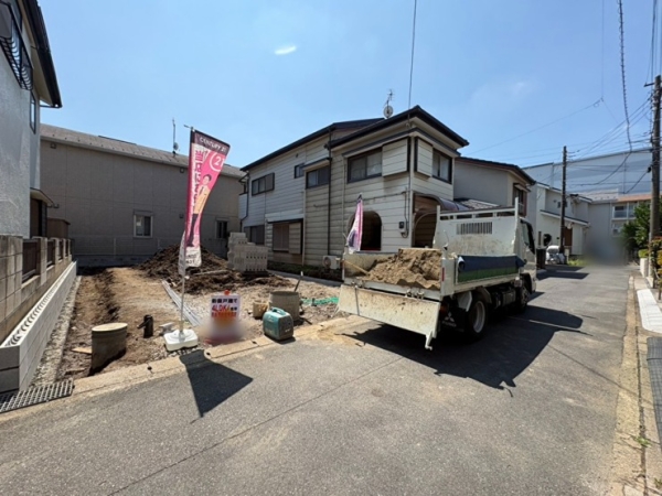 草加市弁天２丁目　新築一戸建て