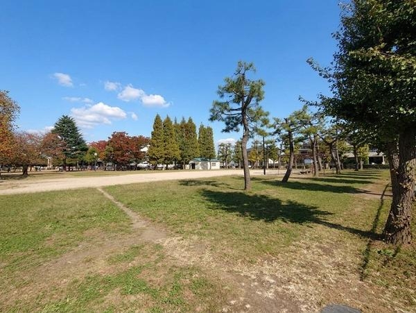 草加市弁天４丁目の中古一戸建て