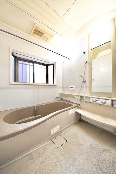 草加市弁天４丁目の中古一戸建て