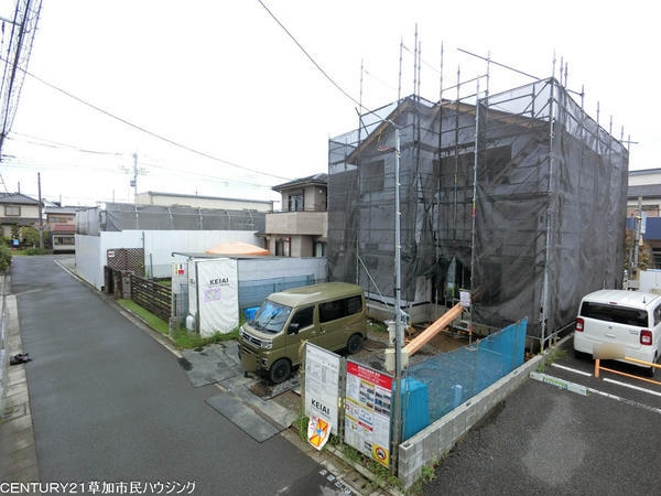 八潮市伊草1丁目　新築一戸建て　1期