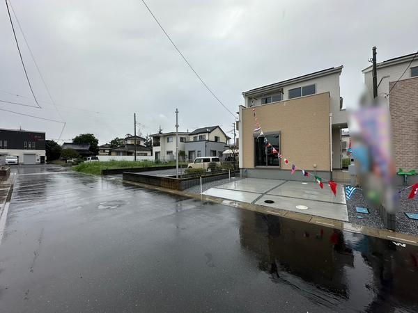 八潮市西袋　新築一戸建て　2期2号棟