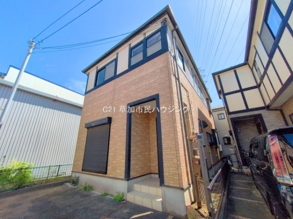 草加市青柳3丁目　中古一戸建て