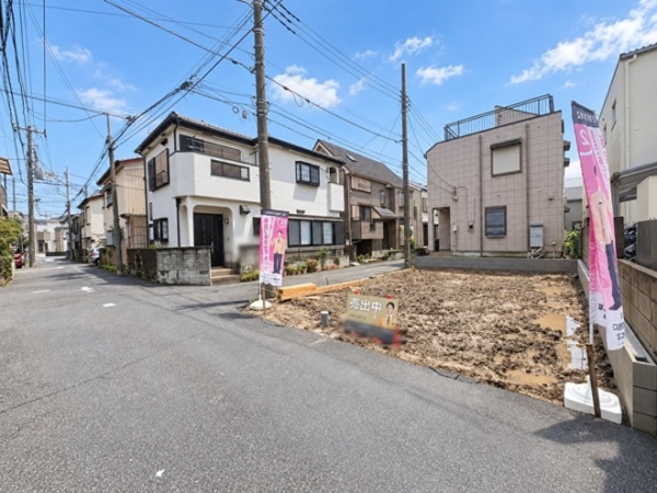草加市八幡町　新築一戸建て