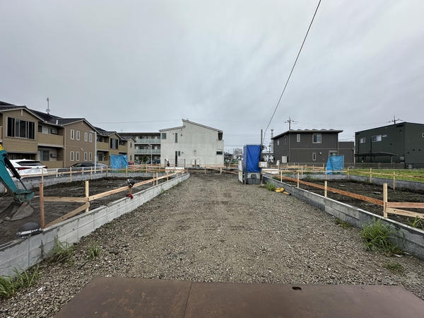 八潮市大原　新築一戸建て　1期2号棟