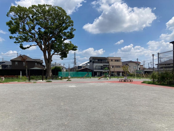 草加市両新田東町の中古一戸建て(両新田くすのき公園)
