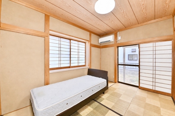 草加市両新田東町の中古一戸建て
