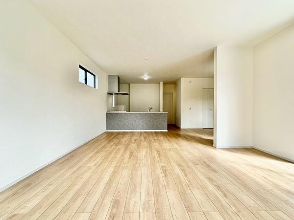 草加市谷塚町　新築一戸建て　27期