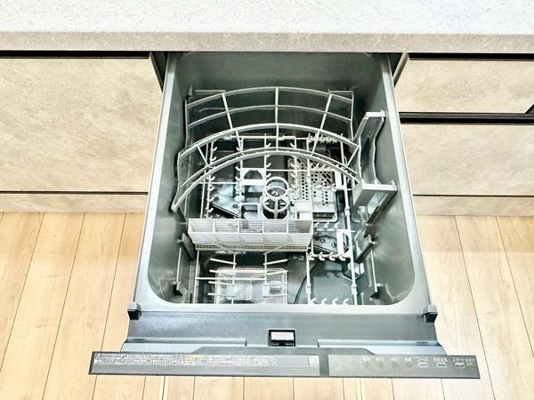 草加市谷塚町　新築一戸建て　27期