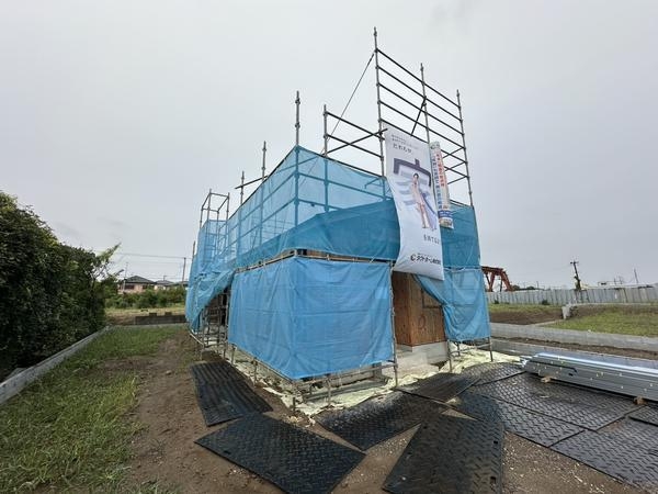 八潮市八條　新築一戸建て　3期2号棟