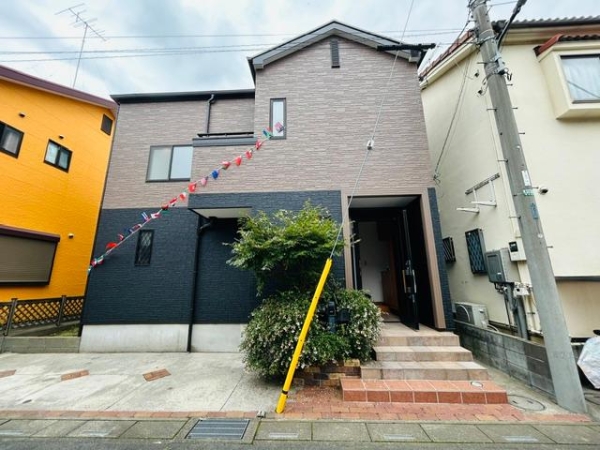 草加市金明町　中古一戸建て