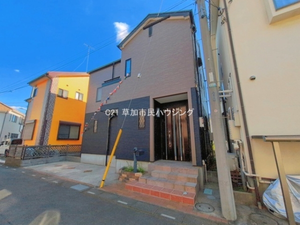 草加市金明町　中古一戸建て