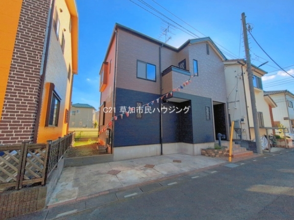 草加市金明町　中古一戸建て