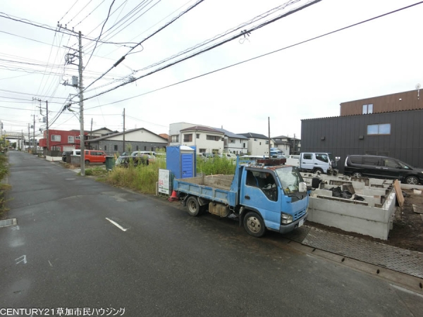八潮市大曽根　新築一戸建て　B号棟