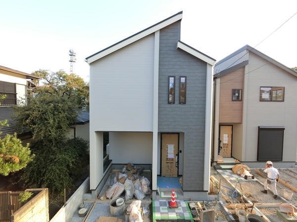 草加市北谷1丁目　新築一戸建て　4期2号棟