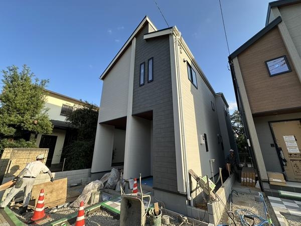 草加市北谷1丁目　新築一戸建て　4期2号棟