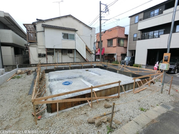 草加市松原4丁目　新築一戸建て　2期