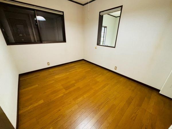 富里市根木名の中古一戸建て