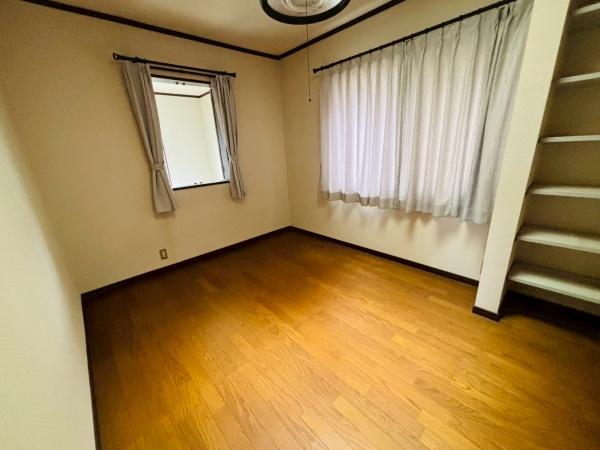 富里市根木名の中古一戸建て